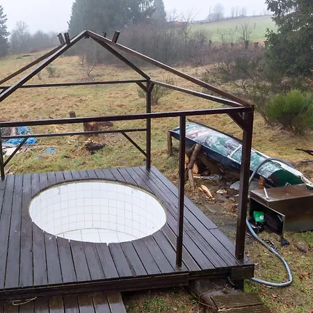 Tatil Evi Typical Ardennes With Hot Tub Ovifat